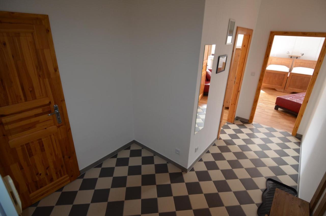 KostelApartmány Liberec Exterior foto